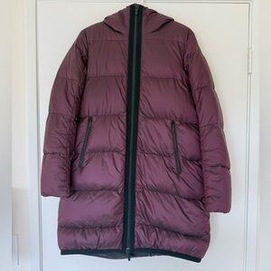 Lululemon Women’s Plum Puffer Jacket